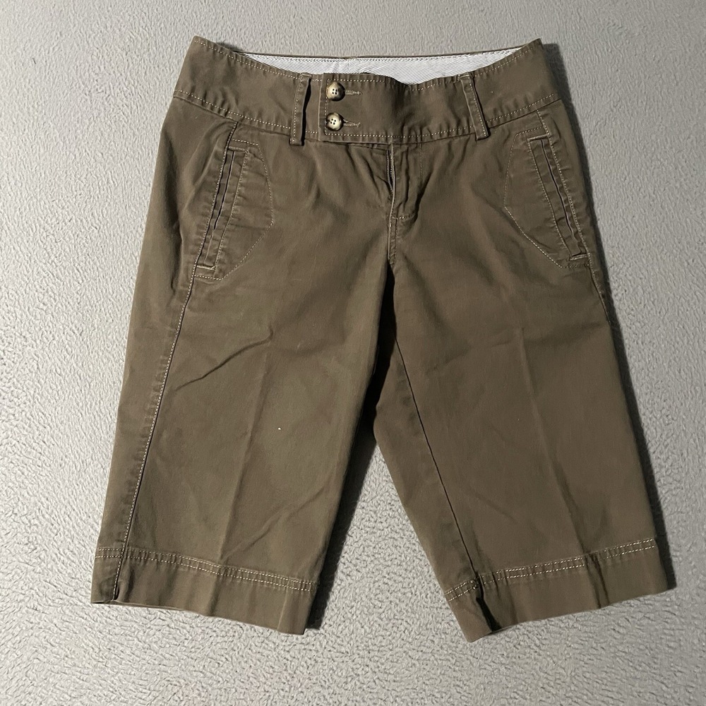 Eddie‎ Bauer Vashon Fit Bermuda Length Zip Fly Hiking Outdoors Shorts -Size 4